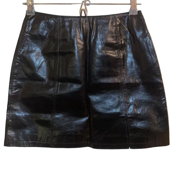 Copper Key Front Slit  Black Leather Skirt Size 3 - Picture 2 of 5